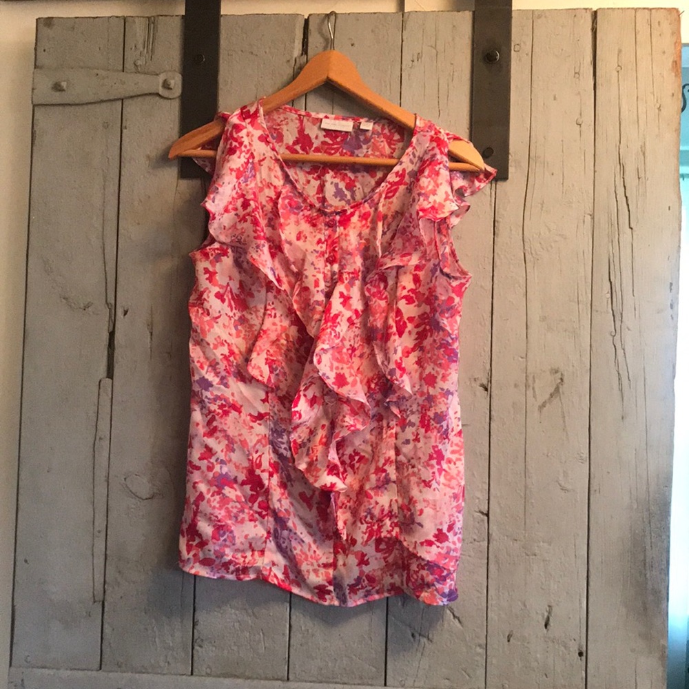 Sleeveless New York and company blouse medium